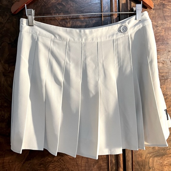 Collusion Pleated Skort NWOT Size 10 GUC - Picture 12 of 14